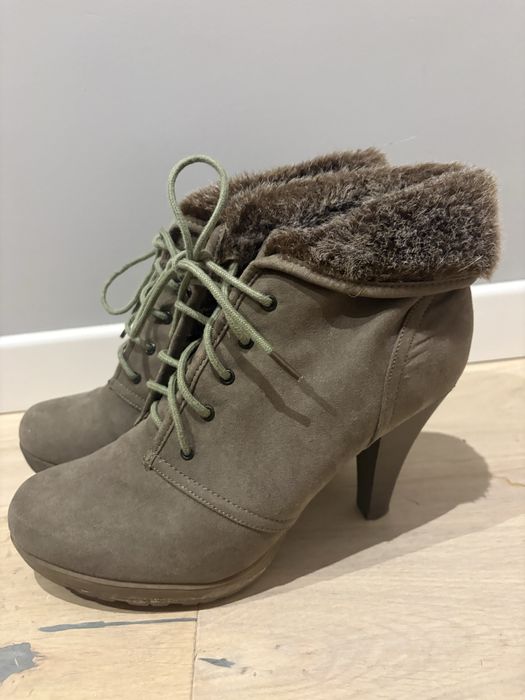 Buty zimowe na koturnie