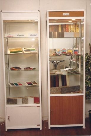 Vitrines em alumínio com várias medidas e acabamentos