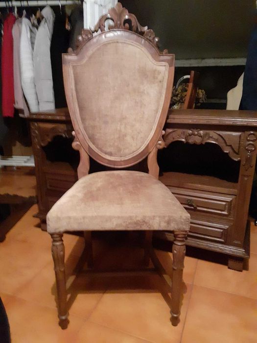Mobília de Quarto rústica em castanho