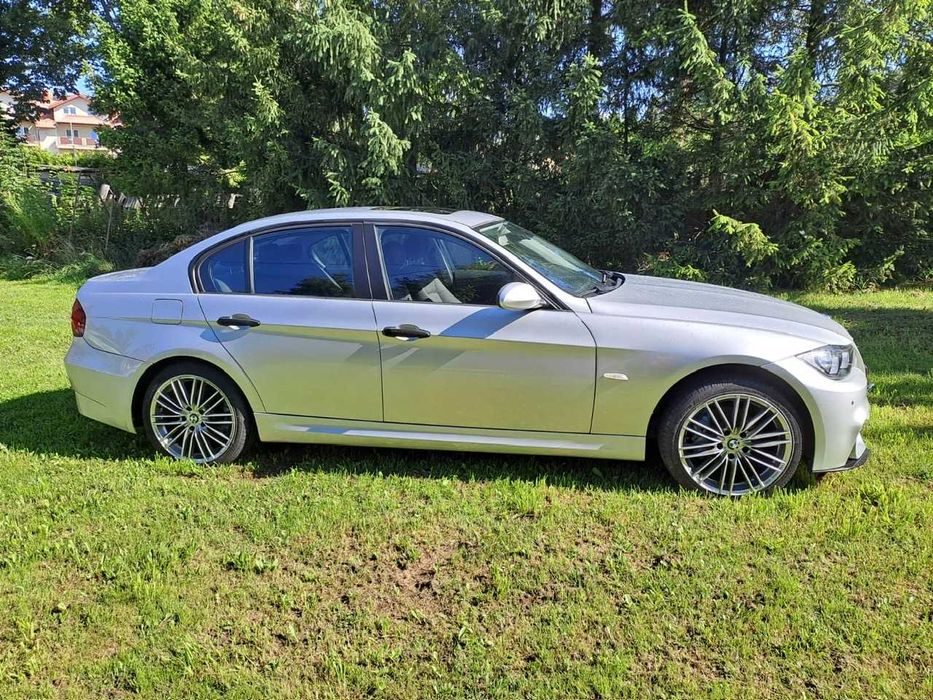 BMW seri 3 sedan
