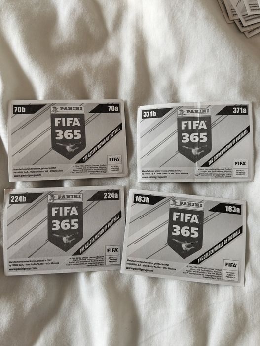 Cartas colecionáveis FIFA 365
