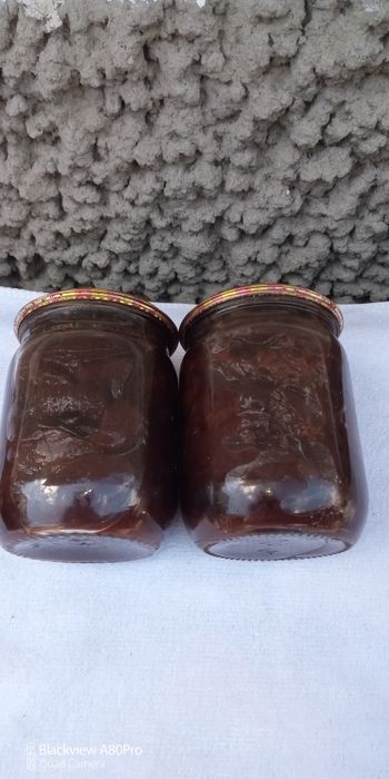 Малина, ожина, слива в своєму соку для тістечок, штруделів і тортів