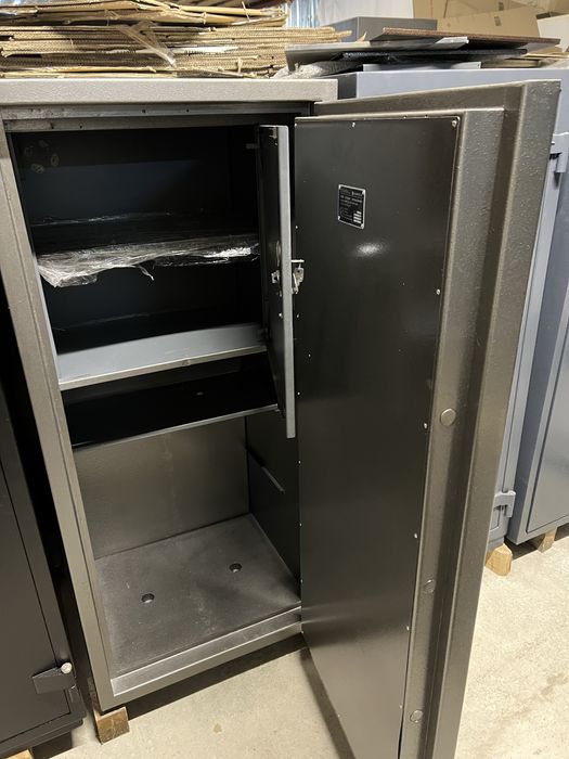 Сейф Парітет CL lI.150.KK взломостійкий 2 клас