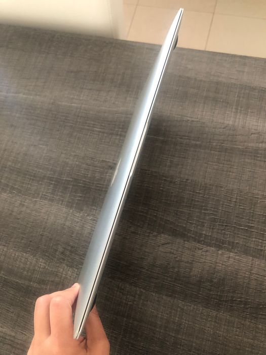Macbook 17 computador444952534100234243