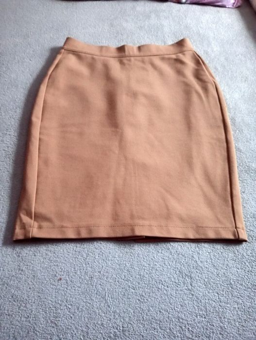 Spódnica brązowa, czekoladowa, elegancka, midi, Reserved, r. 36