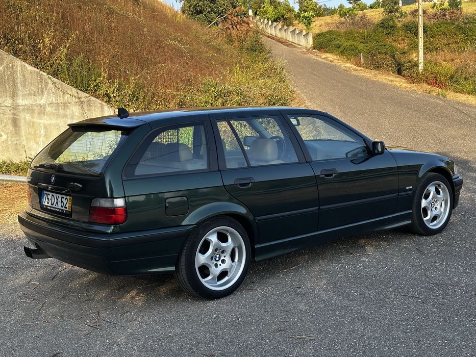 BMW E36 320i touring