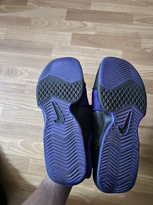 Баскетбольні кросівки nike lebron witness 8