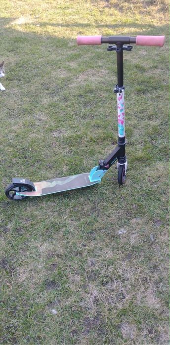 Hulajnoga dla dziewczynki