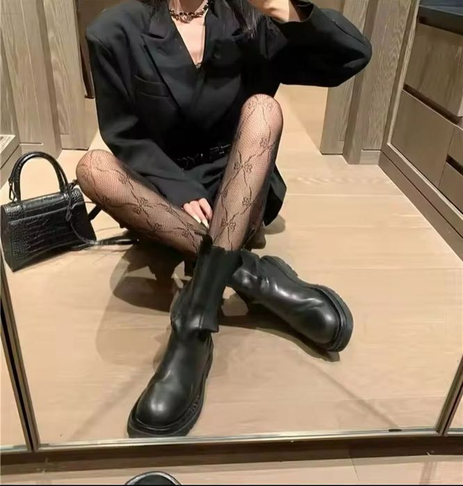 Трендовые колготки .Модные молодежные колготки в сеточку