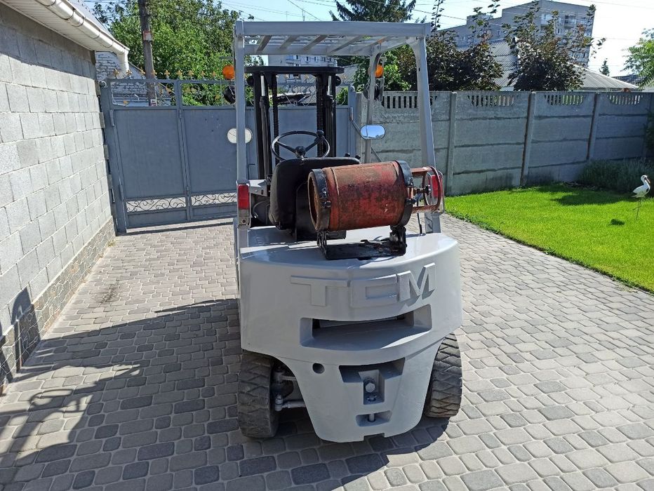 Газовый погрузчик TCM FG 20 N2