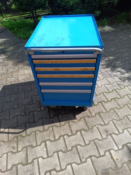 Szafka narzędziowa lista