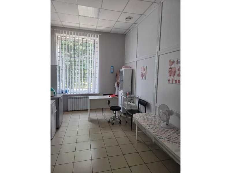 ПРОДАЖ - Частина приміщення кафе "Хорольчанка" площею 409,7 кв.м. м. Хорол