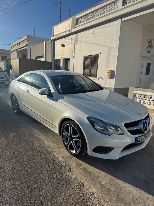 Mercedes-Benz E 220
