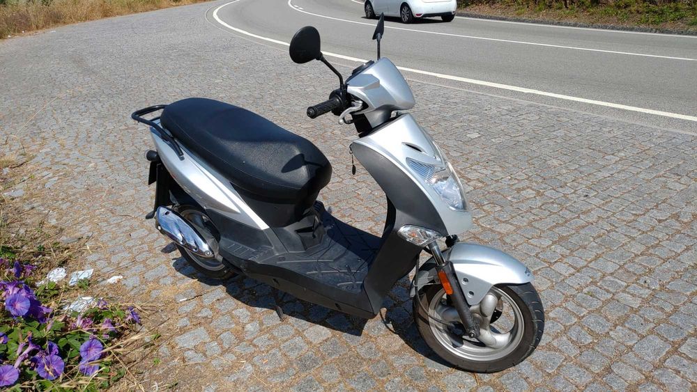KYMCO AGILITY 50 - 50cc 4Tempos