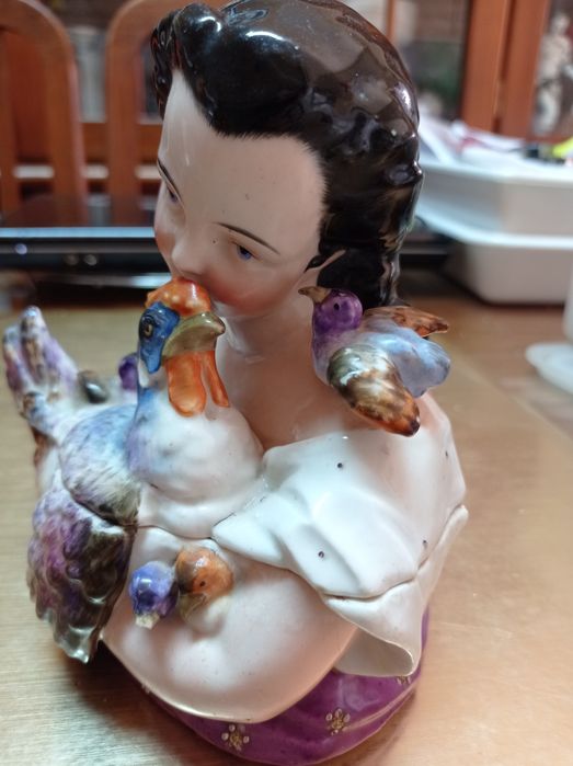 Caixa decorativa do século XIX