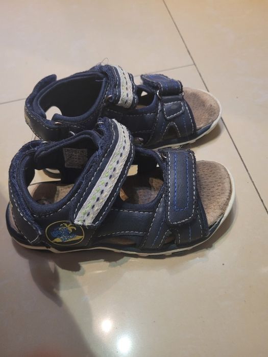 Sandały dla chłopca r. 26