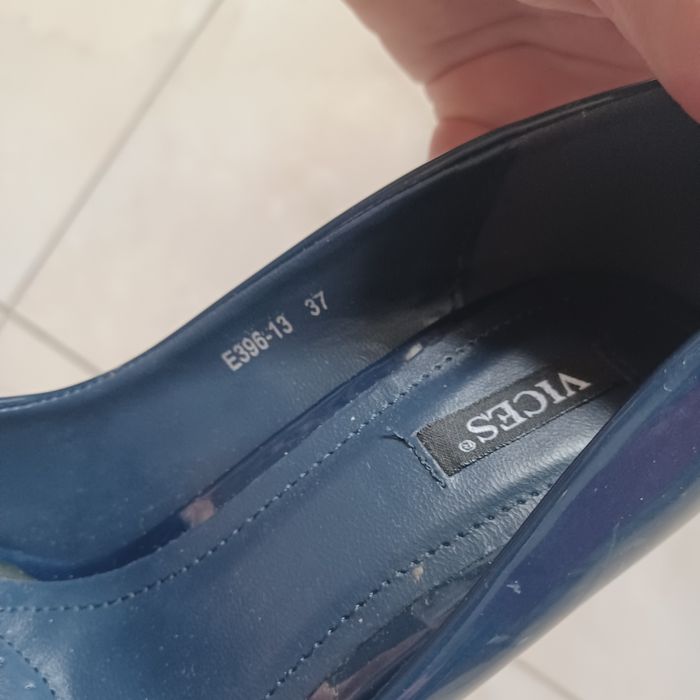 Szpilki VICES plus dodatkowe fleki nowe 37