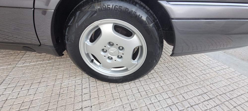 Mercedes Benz c 220 elegance — photo 2