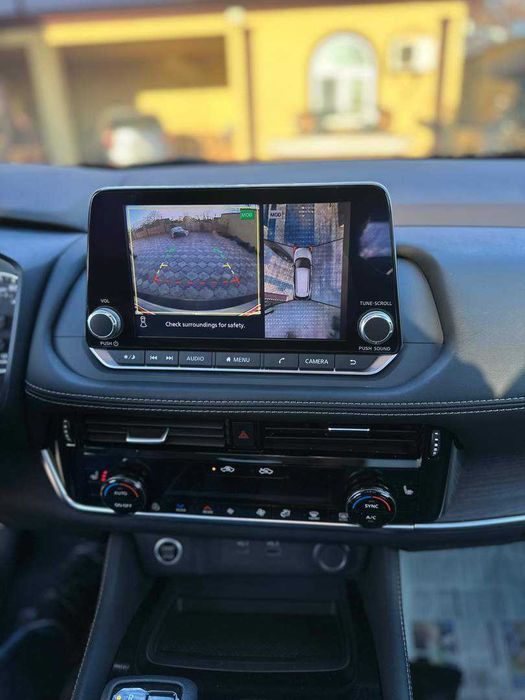 Nissan Rogue SL  2021