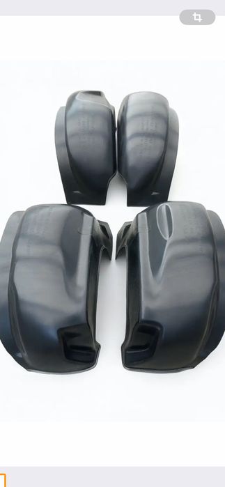 Підкрилки Міцубісі паджеро вагон 4