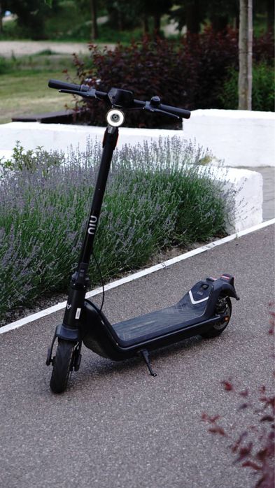 Елетросамокат NIU KQi3 Pro (K3P31EB1E11) Black