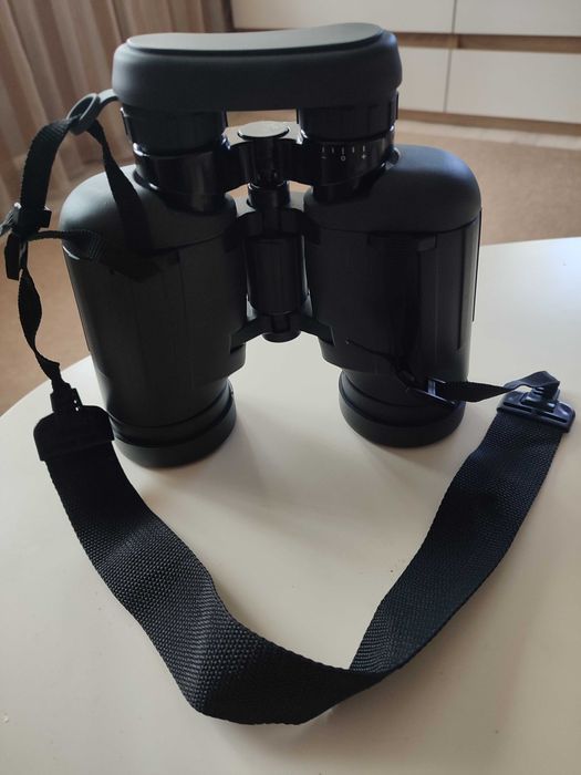 Бинокль YUKON 30х50