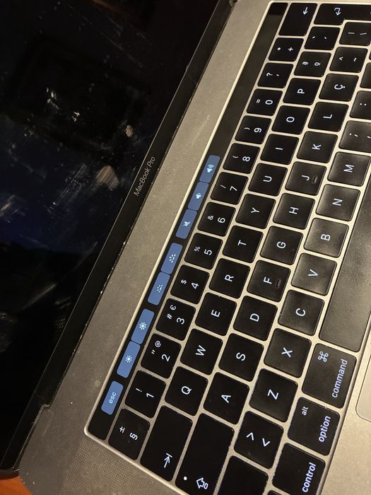 MacBook Pro Touch 15’ Late 2016