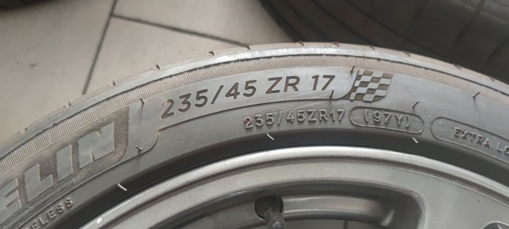 Jantes Mitsubishi Evolution 8 Enkei 17"
