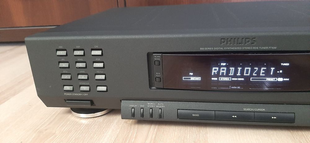 Philips Tuner Stereo FT930 FT-930