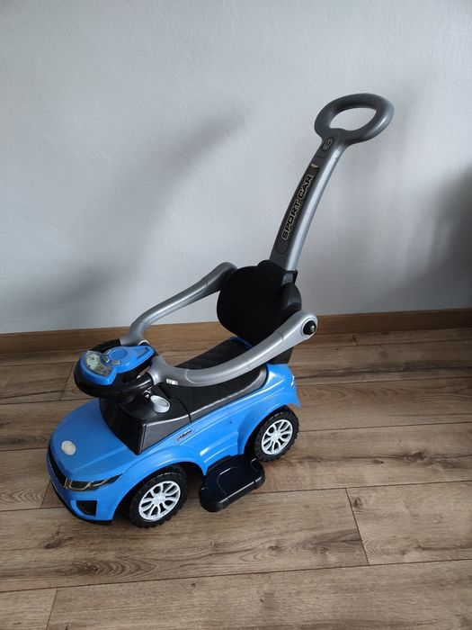 Autko odpychające z dźwiękiem