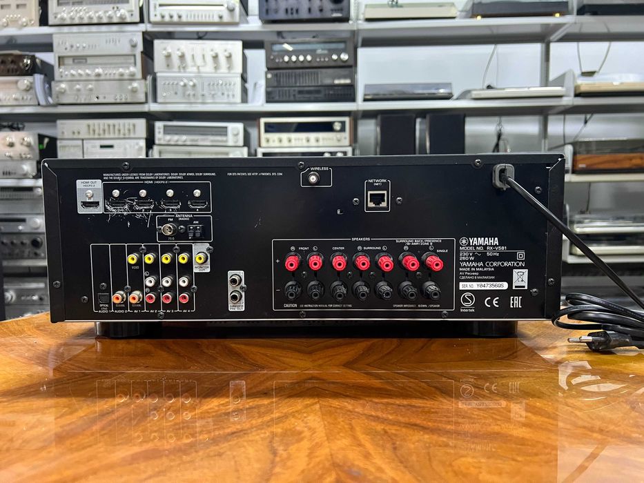 Amplituner Yamaha RX-V581 (Dolby Atmos, Wi-Fi, Bluetooth) Audio Room
