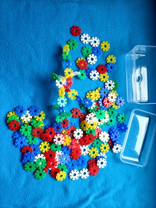 Lote de peças de encaixe didático