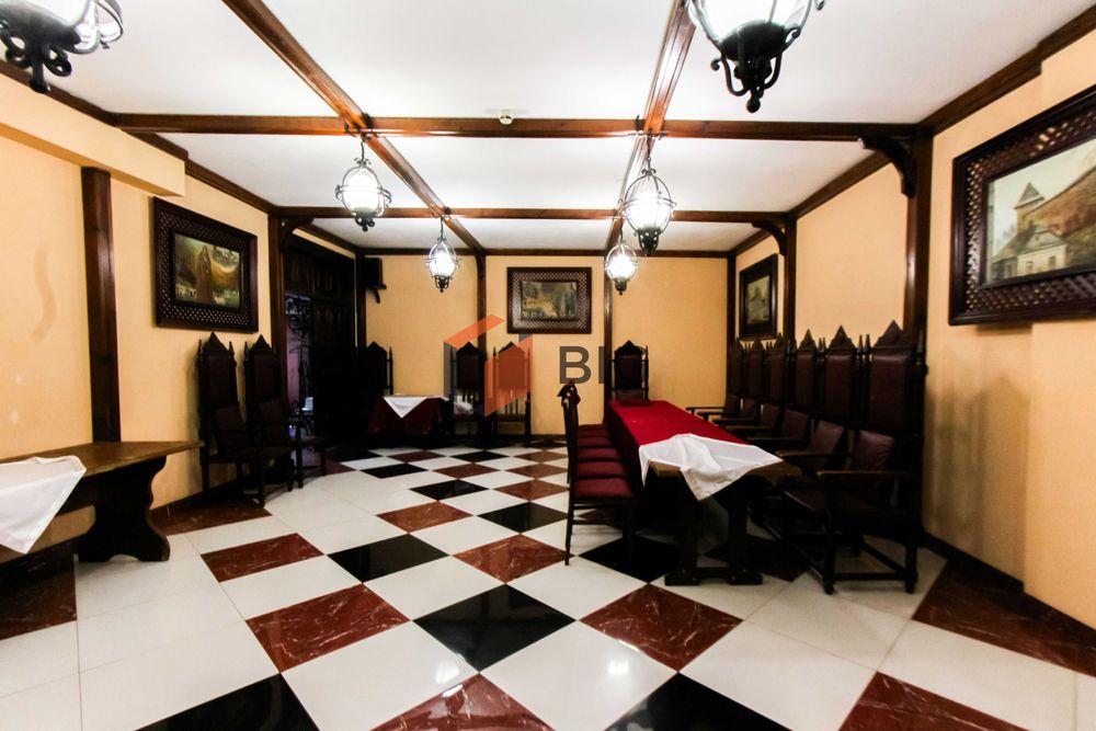 Здається в оренду комерційне приміщення по проспекту Соборності