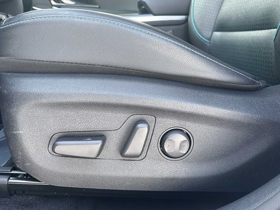 Kia e-Niro      2020