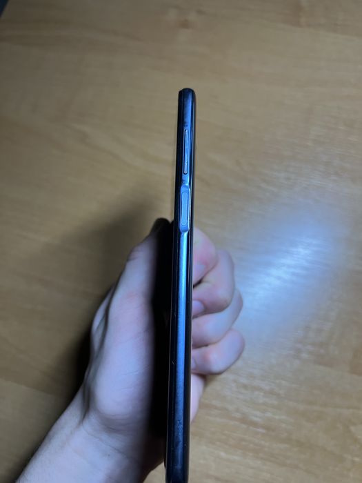 Продам Redmi not 9 pro 64gb