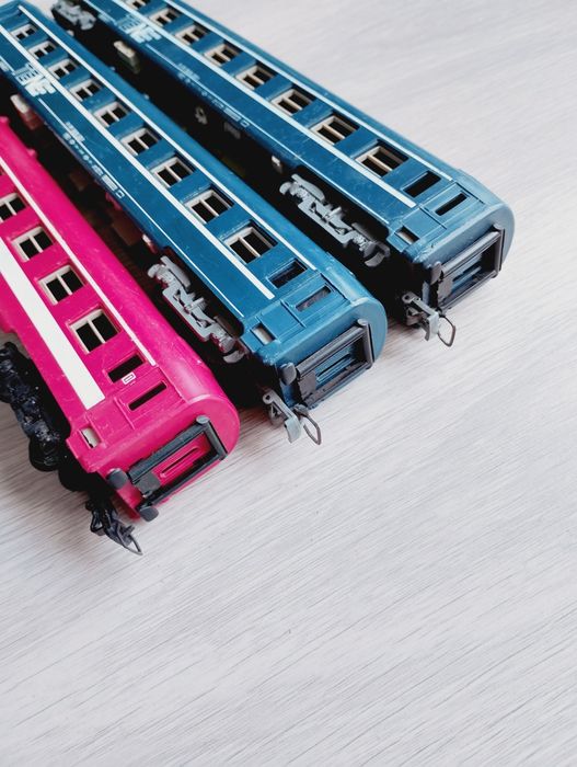 Conjunto carruagens passageiros Jouef H0 1:87