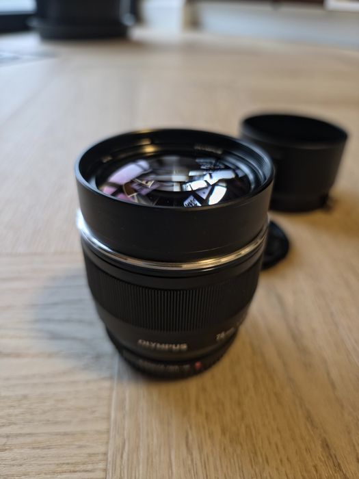 Obiektyw Olympus M.Zuiko ED 75mm f/1.8 Czarny - jak nowy