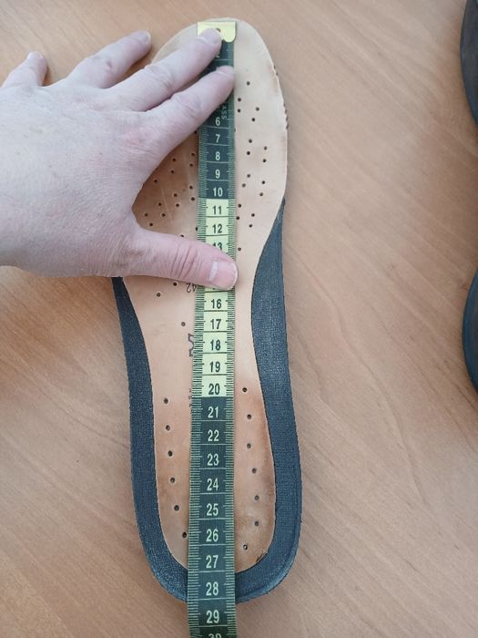 Кожаные кроссовки фирмы Geox оригинал