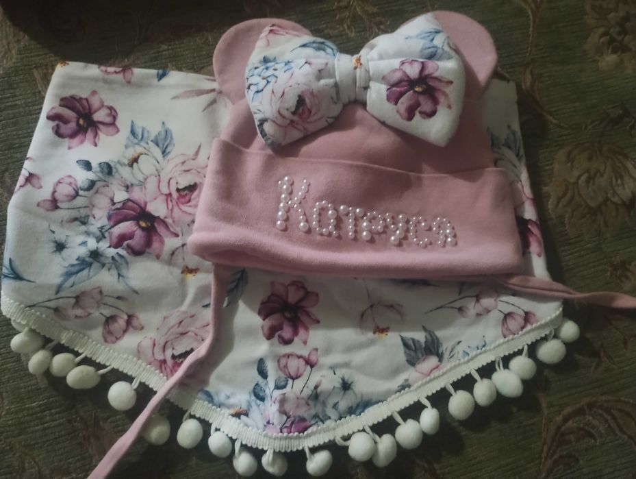 Продам шапочку з шарфиком