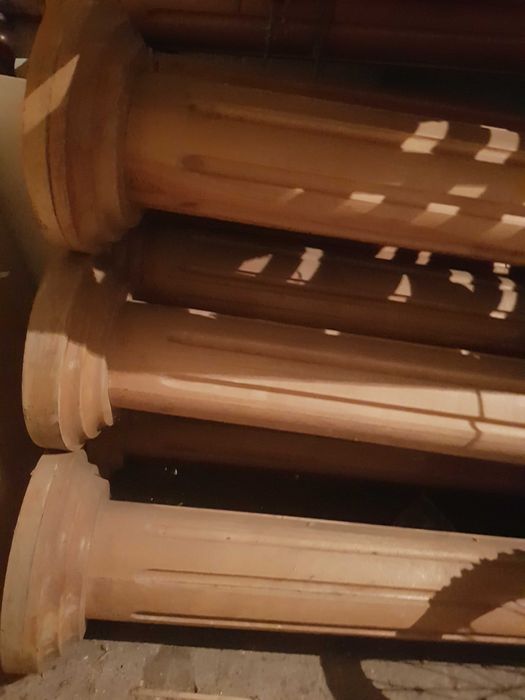 Filary, słupy, bale ozdobne do wnętrz