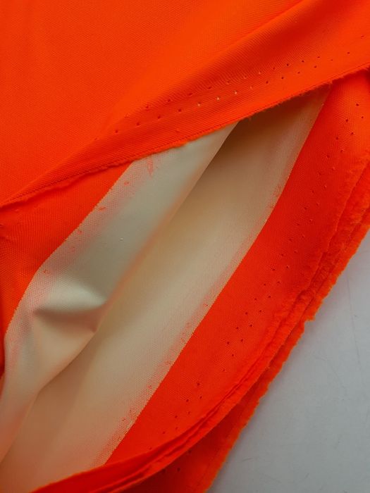 Tkanina nieprzemakalna neo pomarańcz kupon 2 m.x 156 cm.