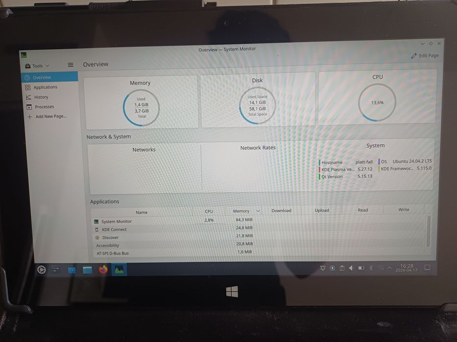 Продам планшет Microsoft Surface