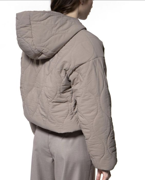 Куртка з капюшоном