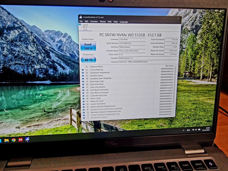 Ультрабук Dell 5320, I7 1185 G7, IRIS XE, 16GB DDR4, NVME 512GB, Touch