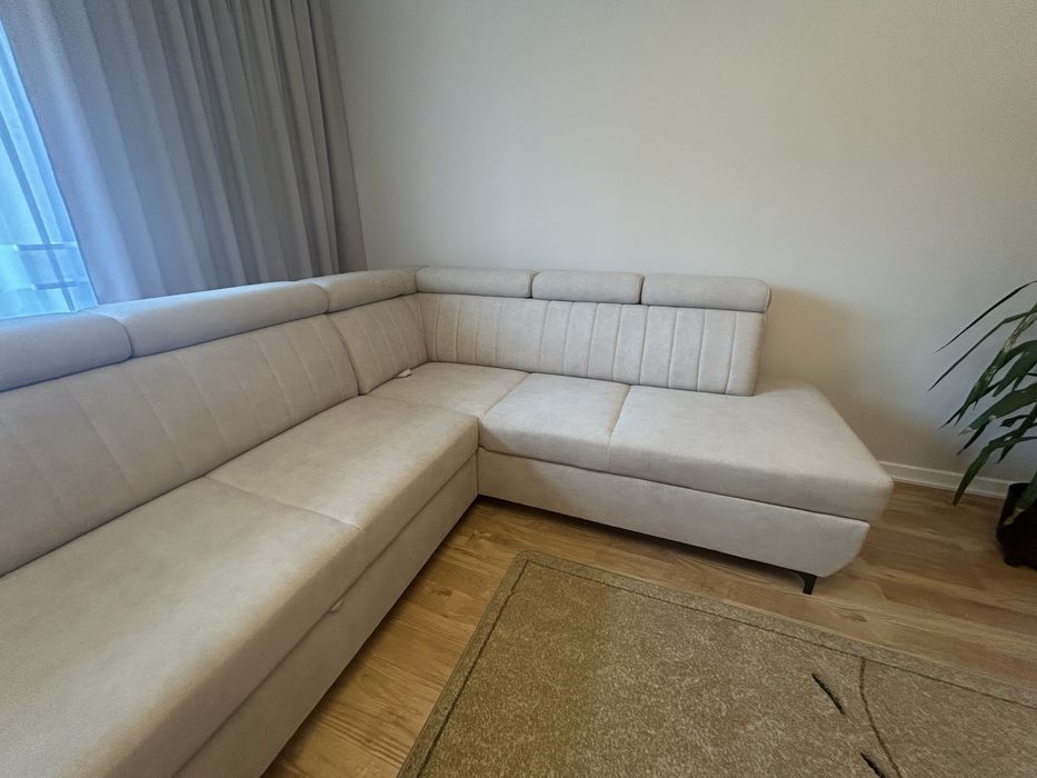 Naroznik z funkcja spania