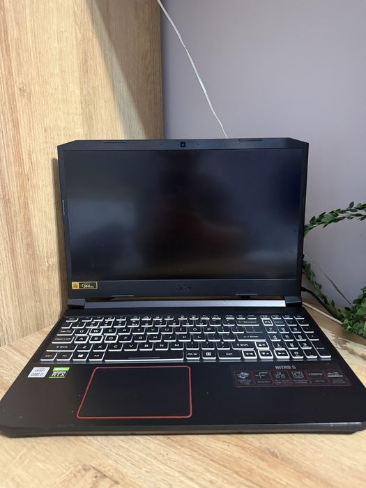 Laptop Acer nitro 5 rtx 3060 intel core i7 10750h
