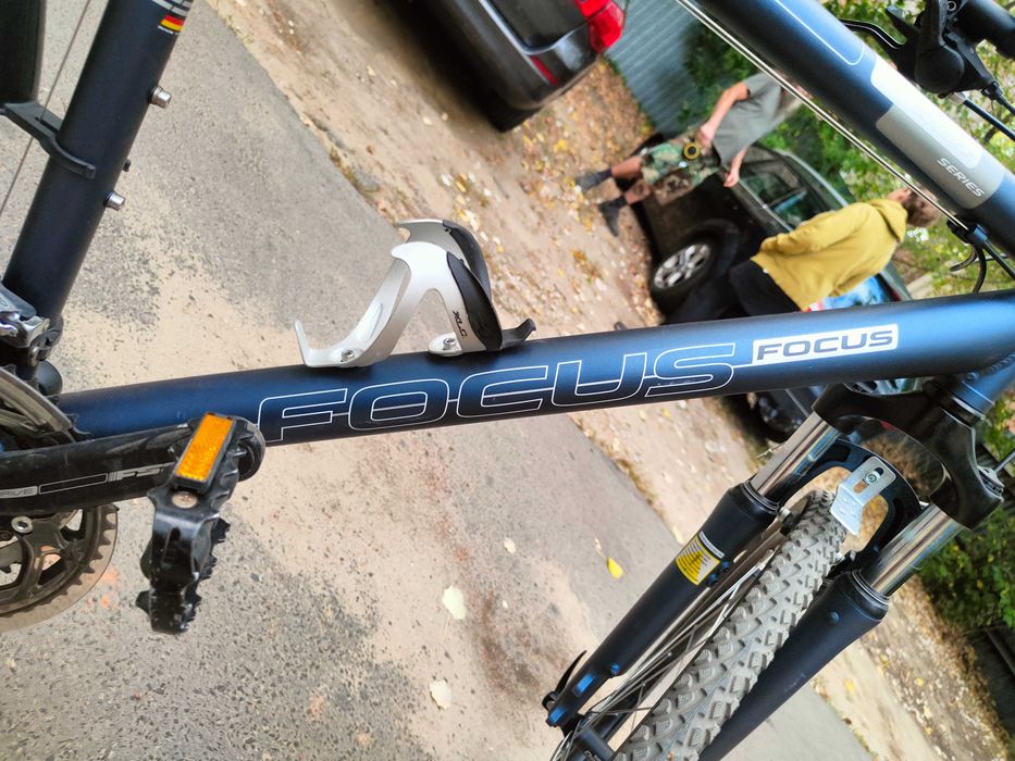 Piękny FOCUS BLUE RIDGE 3\9 crossowy/miejski/trekkingowy prawie nowy ...