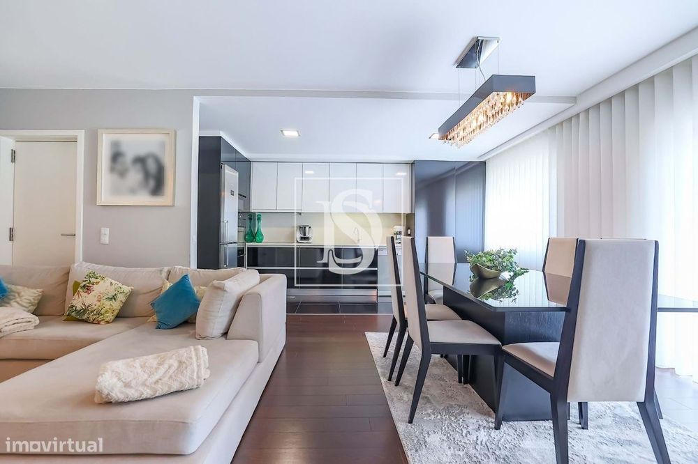 Apartamento T3 Renovado a 2 Minutos da A28 e Perto da Praia, da Povoa. — Aver-O-Mar, Amorim E Terroso, Porto