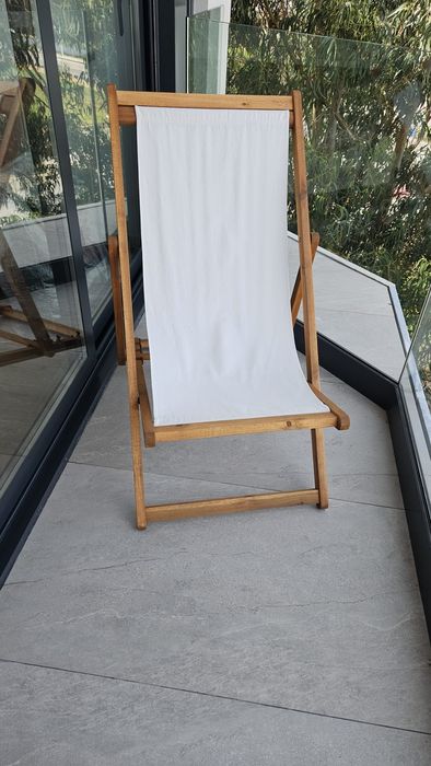 Cadeira de jardim com um mês de uso. Como nova!