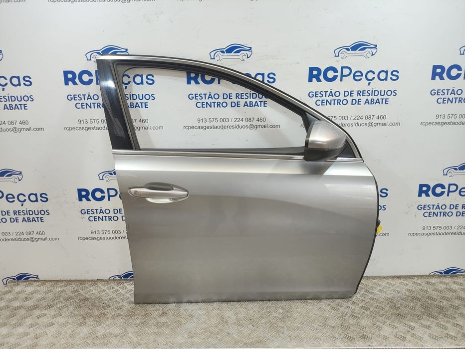Porta frente direita original Peugeot 308 II Carro 5 portas de 2013 a 2021